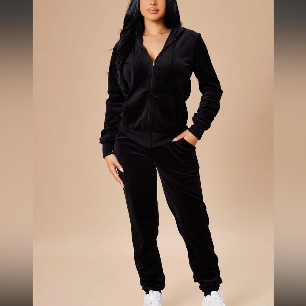 The Original Trendsetter Velour Set - Black